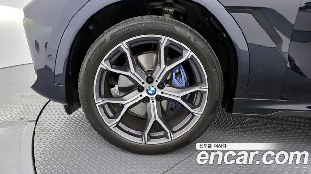 BMW X6 2021 — фото 5