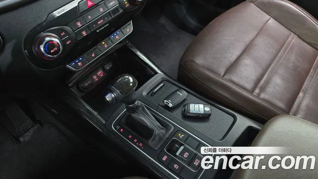 Kia Sorento 2015 — фото 9