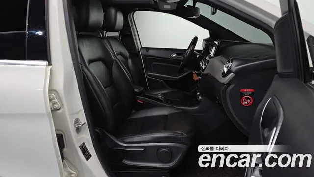 Mercedes-Benz B-Class 2013 — фото 11