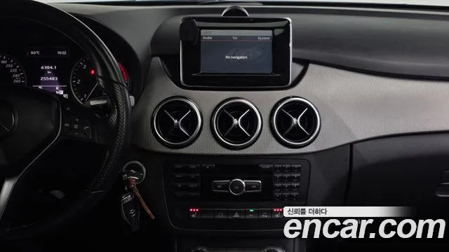 Mercedes-Benz B-Class 2013 — фото 14