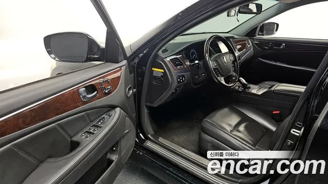 Hyundai Equus 2015 — фото 11