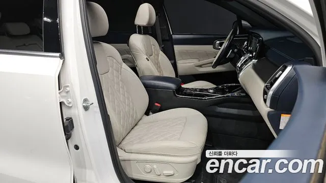 Kia Sorento 2023 — фото 10