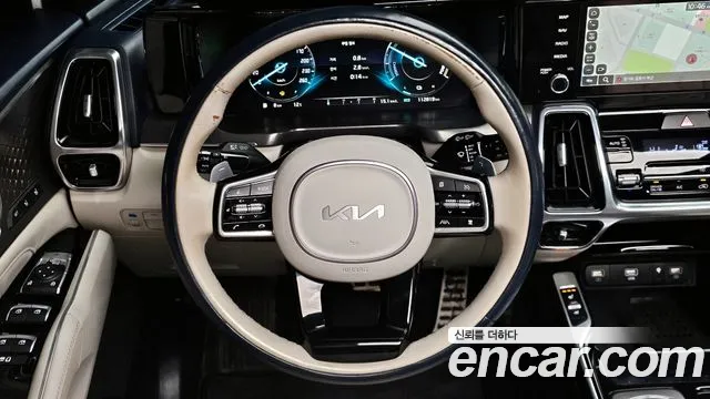 Kia Sorento 2023 — фото 13