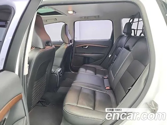 Volvo XC70 2016 — фото 12