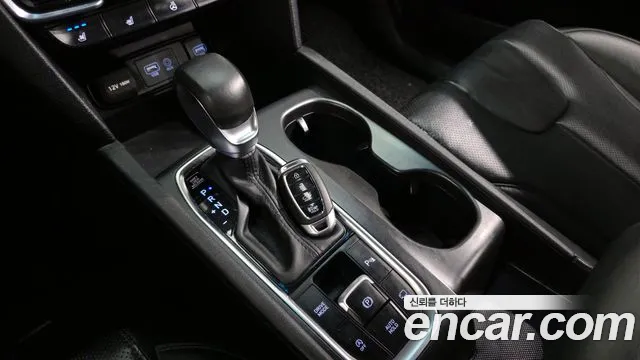 Hyundai Santafe 2019 — фото 9