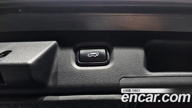 Hyundai Santafe 2019 — фото 20