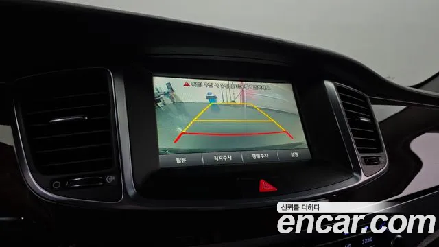 Hyundai Equus 2014 — фото 16