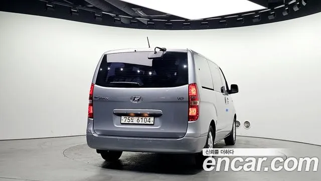 Hyundai Starex 2018 — фото 4