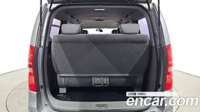 Hyundai Starex 2018 — фото 20