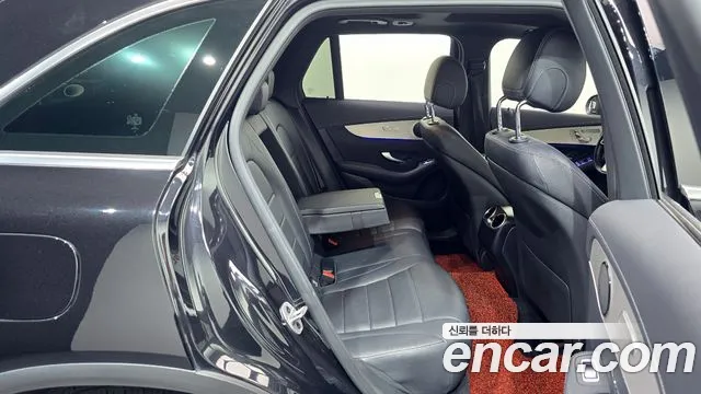 Mercedes-Benz GLC-Class 2021 — фото 12