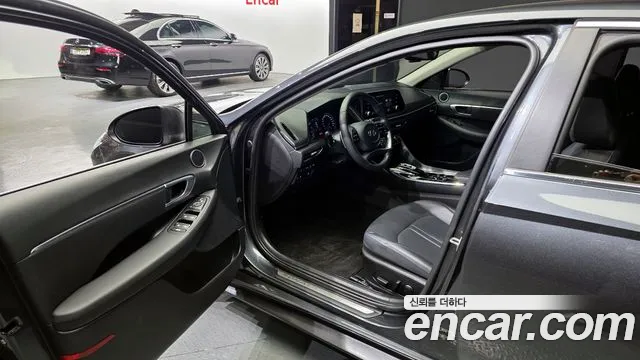 Hyundai Sonata 2021 — фото 10