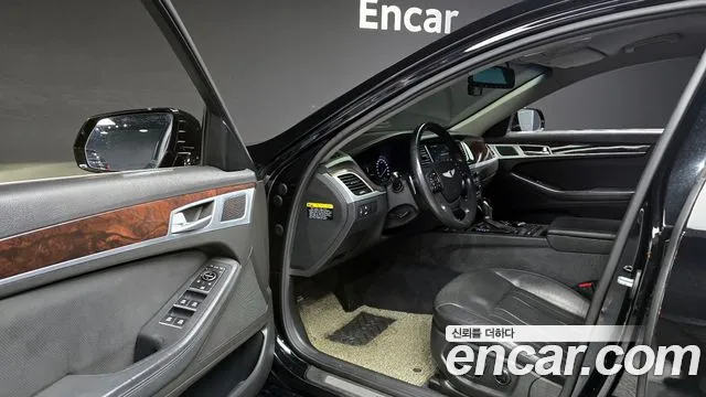 Hyundai Genesis 2015 — фото 11
