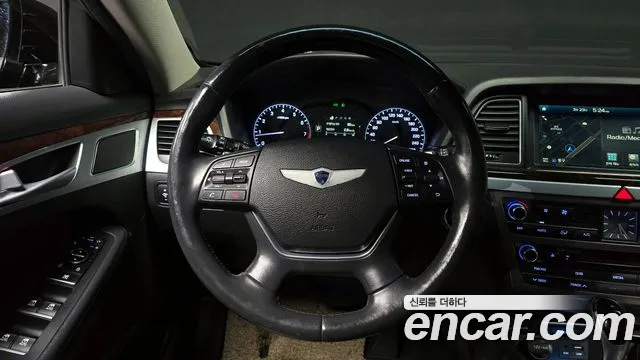 Hyundai Genesis 2015 — фото 13