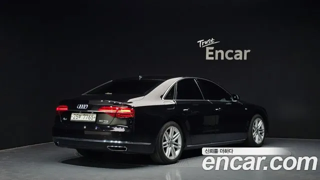 Audi A8 2015 — фото 2