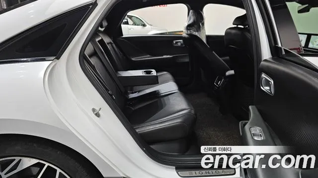 Hyundai Ioniq6 2023 — фото 12