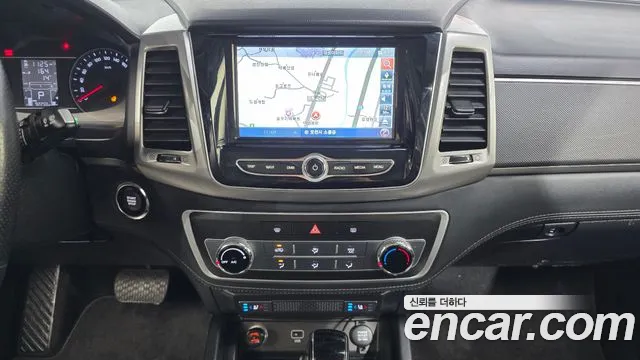 KG_Mobility_Ssangyong Rexton 2018 — фото 14