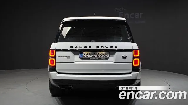 Land Rover Range Rover 2022 — фото 4