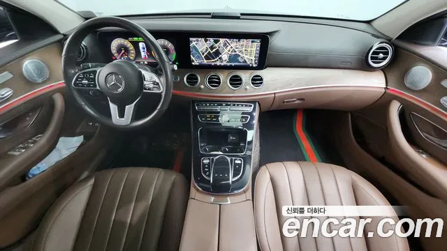 Mercedes-Benz E-Class 2020 — фото 7