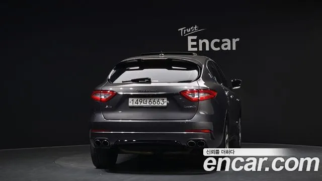 Maserati Levante 2017 — фото 4