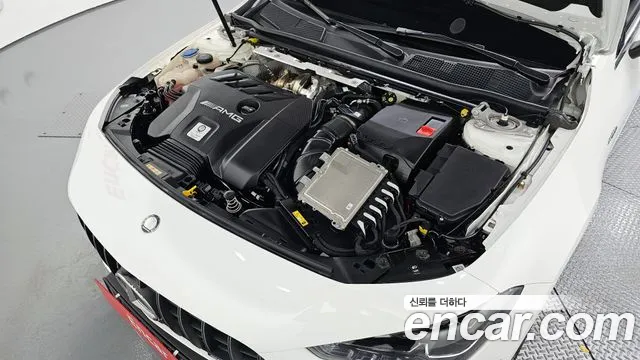Mercedes-Benz CLA-Class 2025 — фото 6