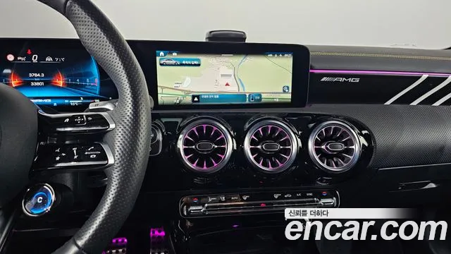 Mercedes-Benz CLA-Class 2025 — фото 17