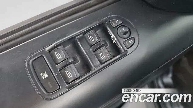 Land Rover Freelander 2010 — фото 13