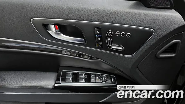 Kia K9 2015 — фото 19