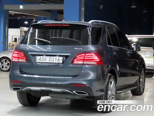 Mercedes-Benz GLE-Class 2016 — фото 4