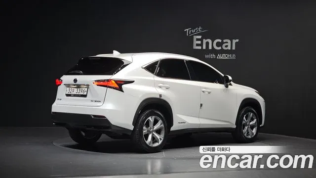 Lexus NX 2015 — фото 2