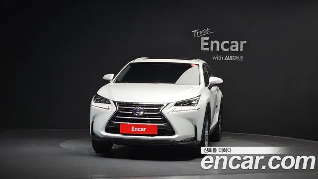 Lexus NX 2015 — фото 3