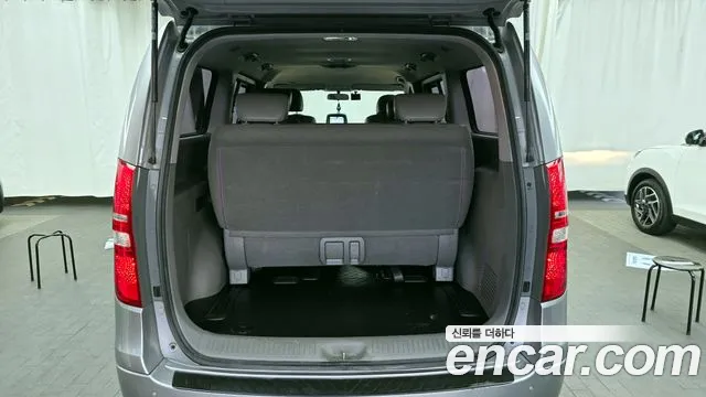 Hyundai Starex 2016 — фото 20