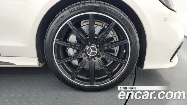 Mercedes-Benz CLS-Class 2015 — фото 5