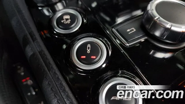 Mercedes-Benz CLS-Class 2015 — фото 17
