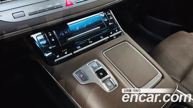 Hyundai Grandeur 2020 — фото 9