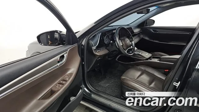 Hyundai Grandeur 2020 — фото 10