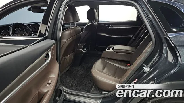 Hyundai Grandeur 2020 — фото 11