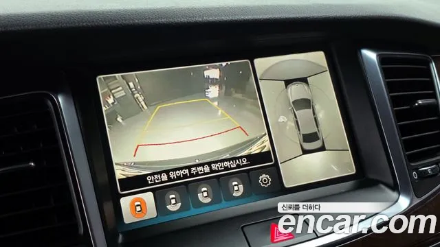 Hyundai Equus 2014 — фото 16