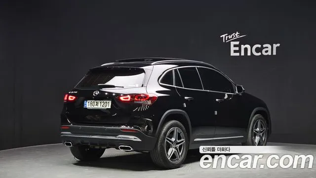 Mercedes-Benz GLA-Class 2020 — фото 2