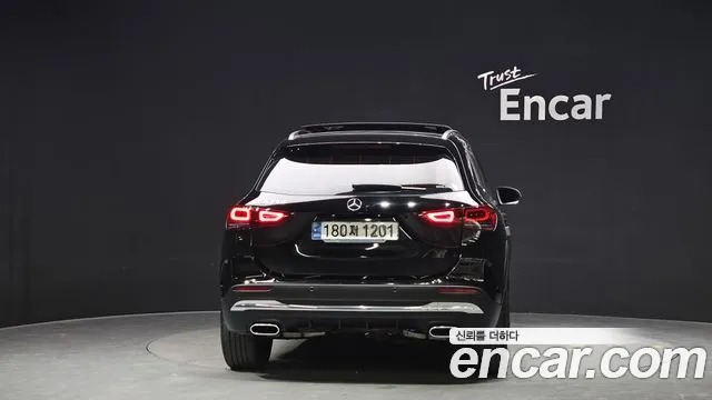Mercedes-Benz GLA-Class 2020 — фото 4