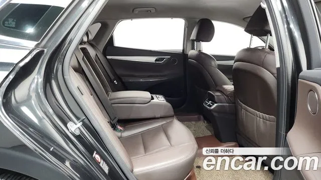 Hyundai Grandeur 2020 — фото 12
