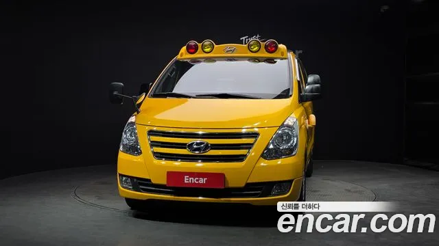 Hyundai Starex 2016 — фото 3
