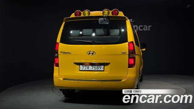 Hyundai Starex 2016 — фото 4