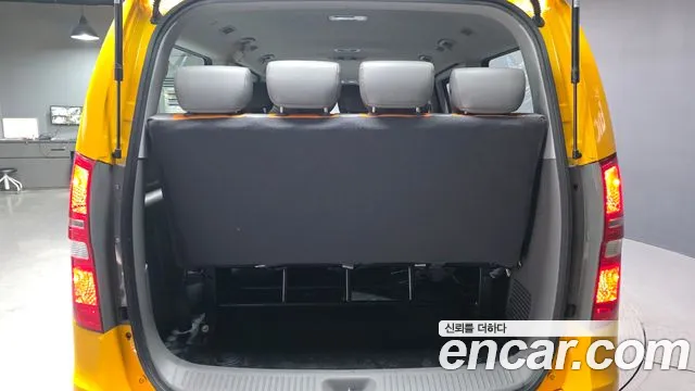 Hyundai Starex 2016 — фото 20