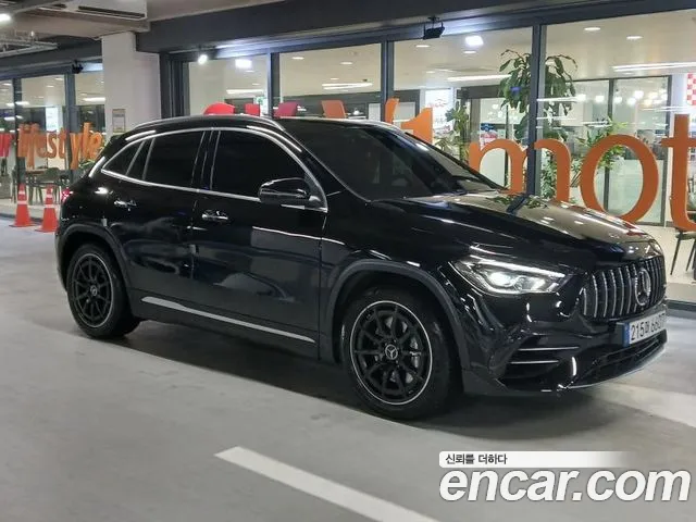 Mercedes-Benz GLA-Class 2023 — фото 2