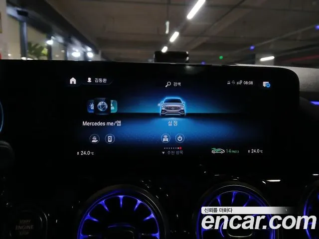 Mercedes-Benz GLA-Class 2023 — фото 11