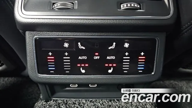 Audi A6 2022 — фото 18