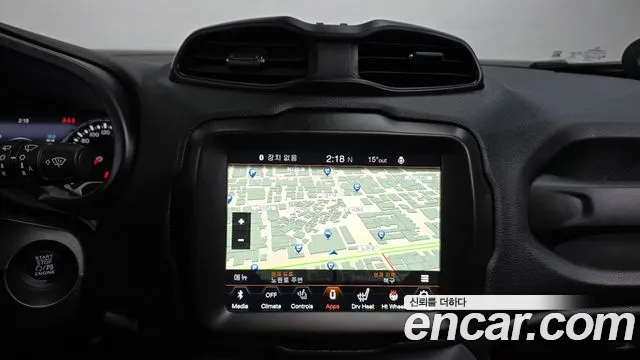 Jeep Renegade 2021 — фото 13