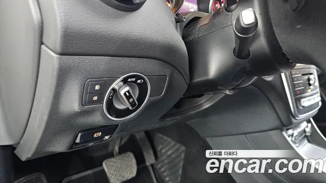 Mercedes-Benz GLA-Class 2019 — фото 13