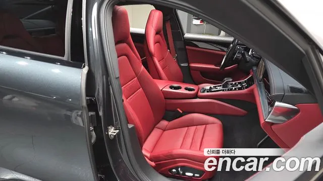 Porsche Panamera 2021 — фото 11