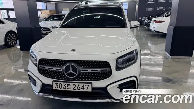 Mercedes-Benz GLB-Class 2025 — фото 3